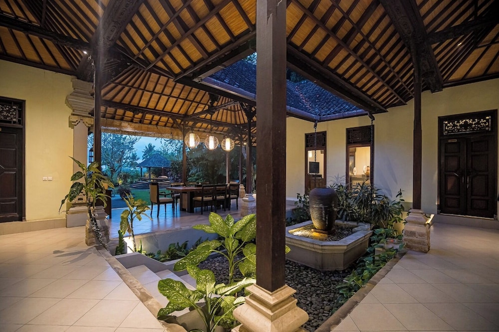 Villa Cemadik
