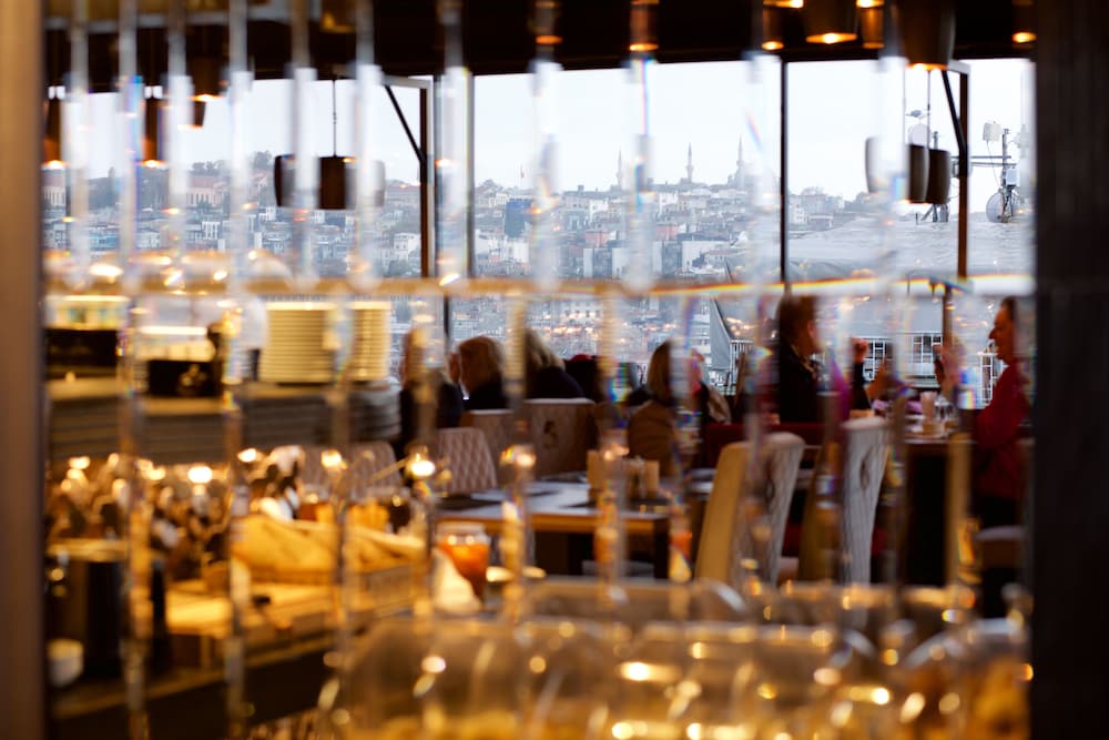 Momento Golden Horn Otel - Image 16