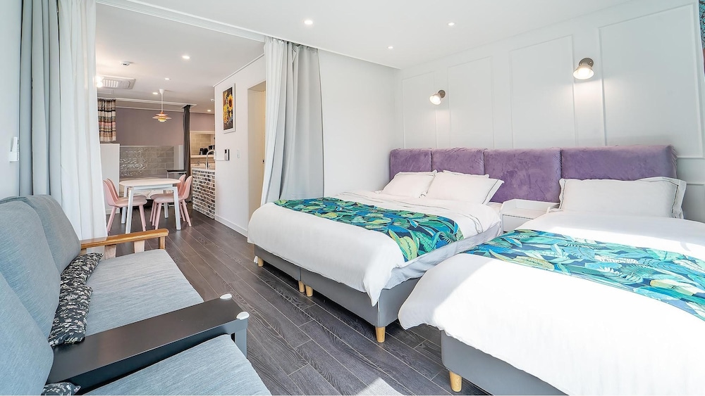 hotel room