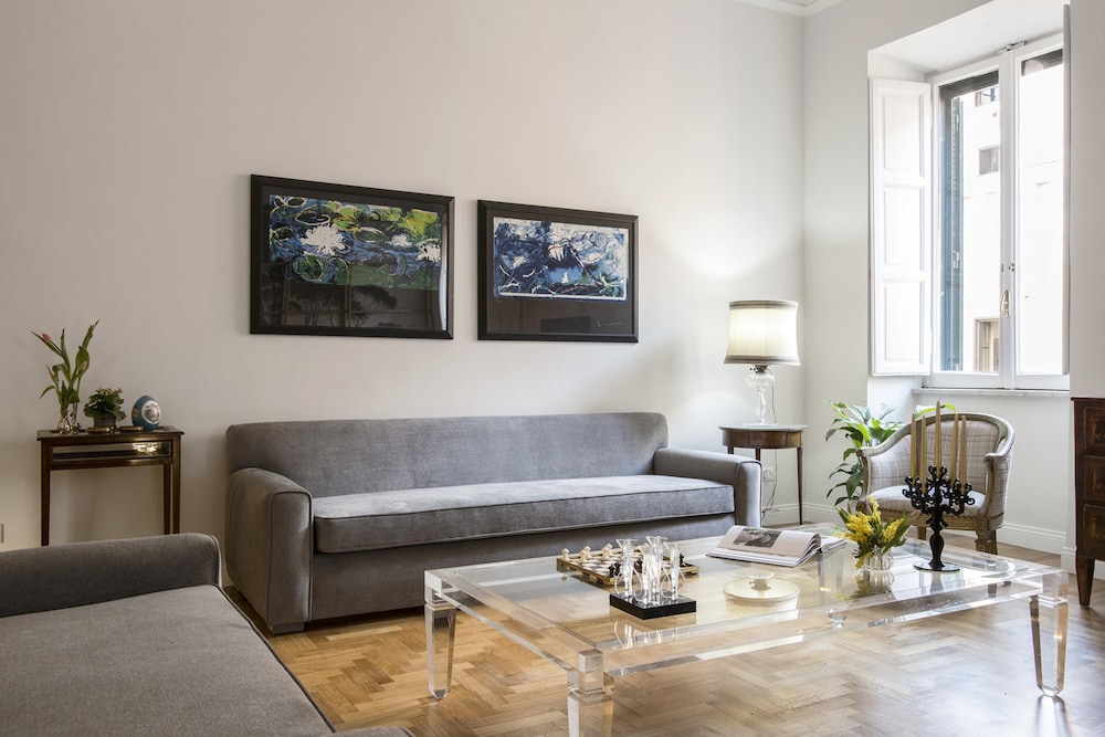 Le Fontane - Perfect Apartment Airy Tasteful Modern in a Historic Rome