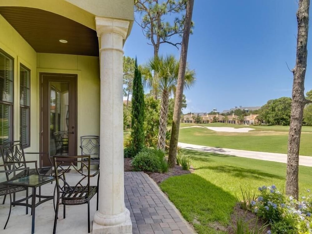 Villa Lago 1863 view 3
