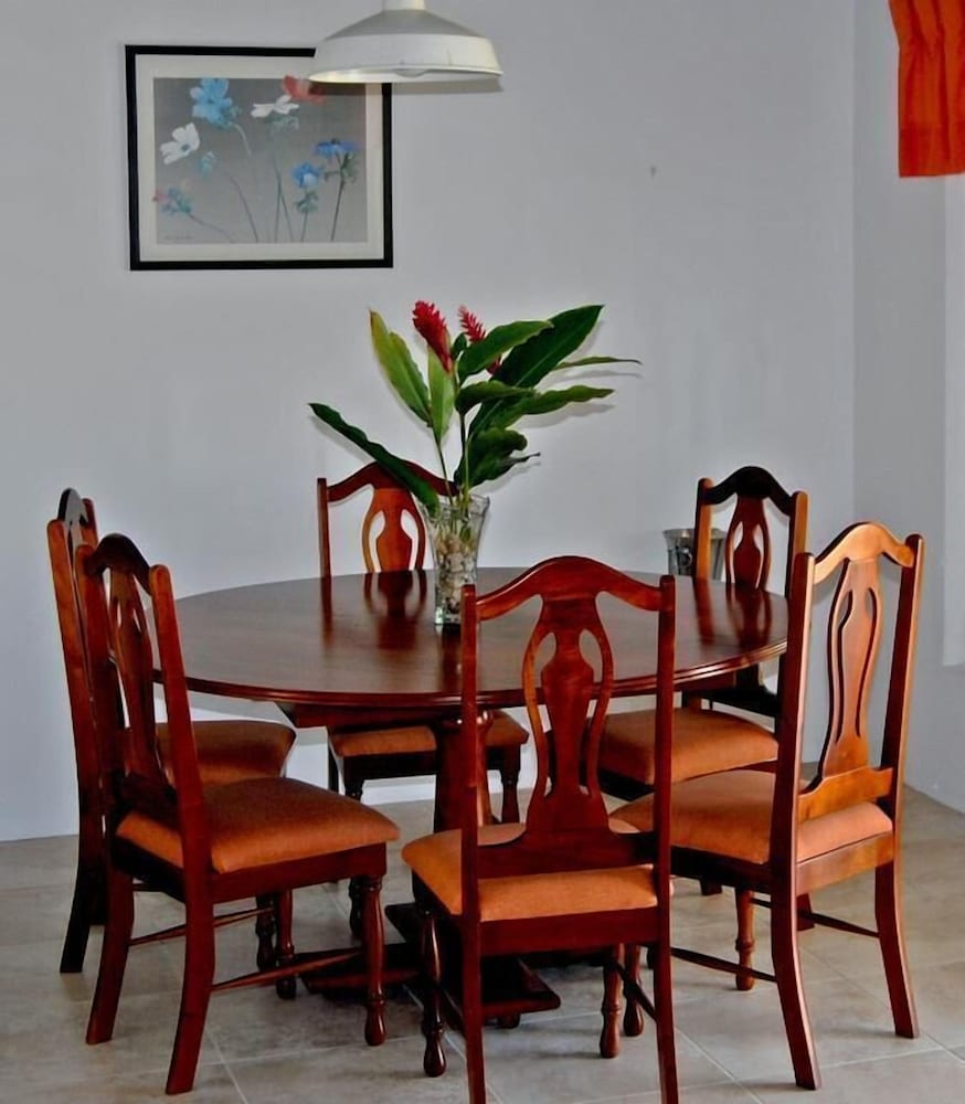 Miramar Villa