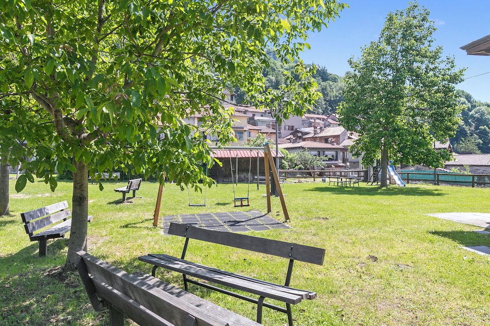Viola Apartment