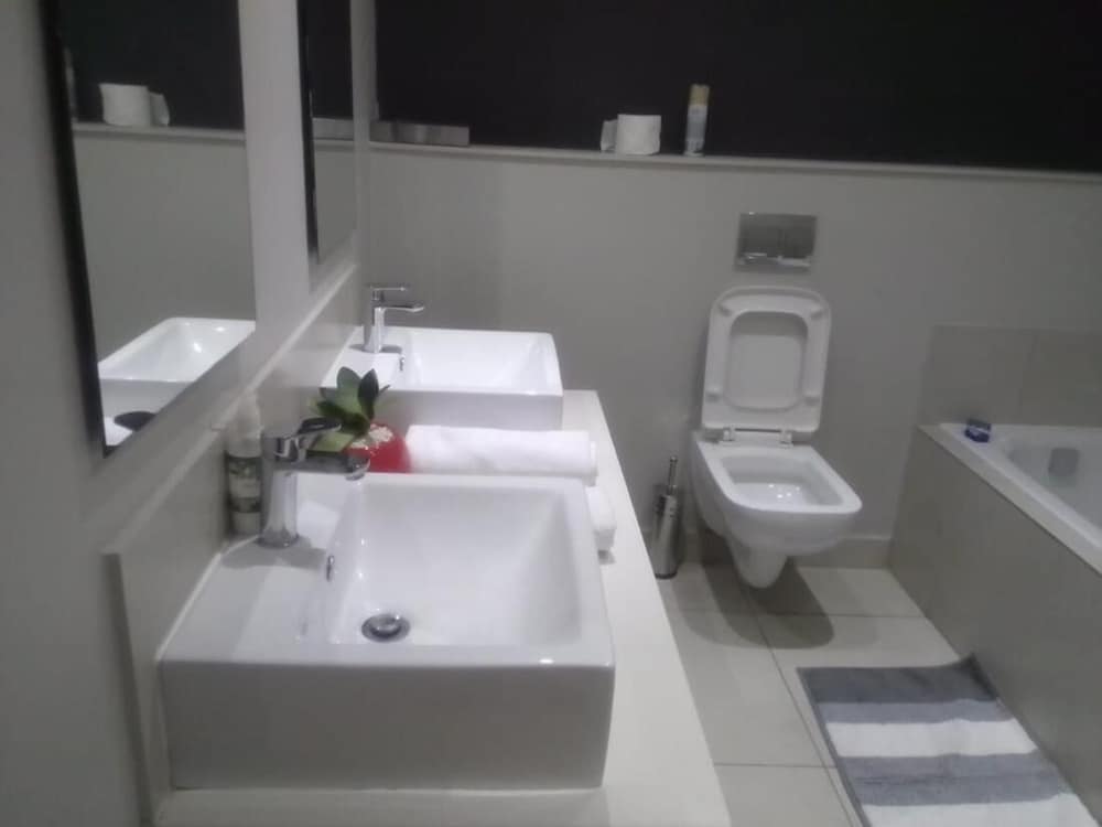 Luxury Apartment in Sandown