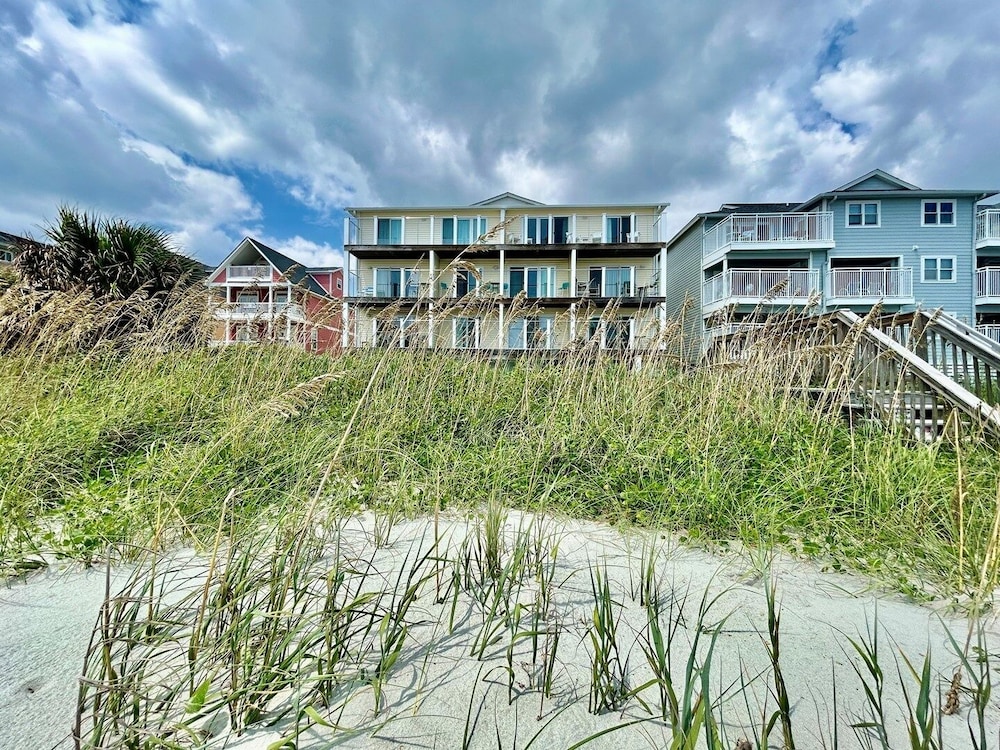 South Shores I 3 2 Bedroom Condo by RedAwning view 2