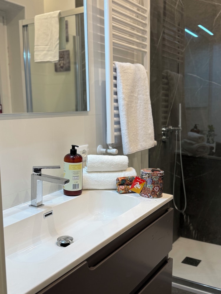 Borbon home luxury rooms boutique & Spa