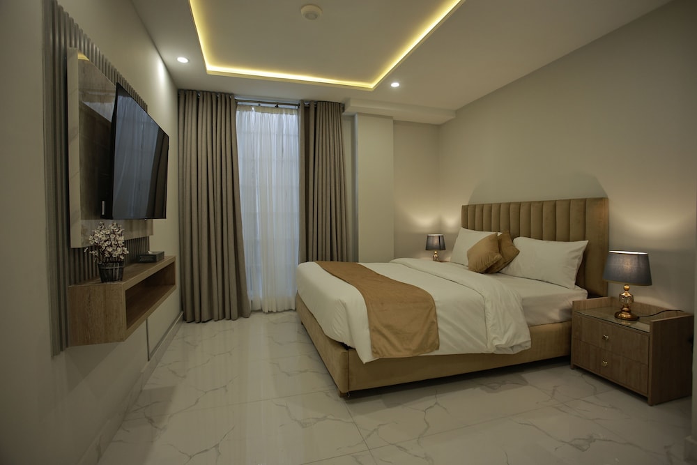 ZAR Luxury Suites Murree