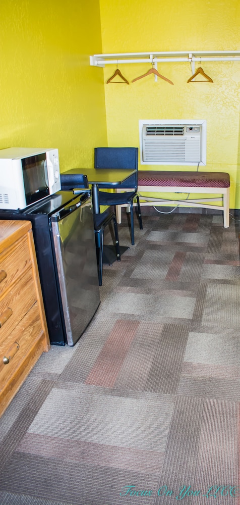 Bloomfield Motel