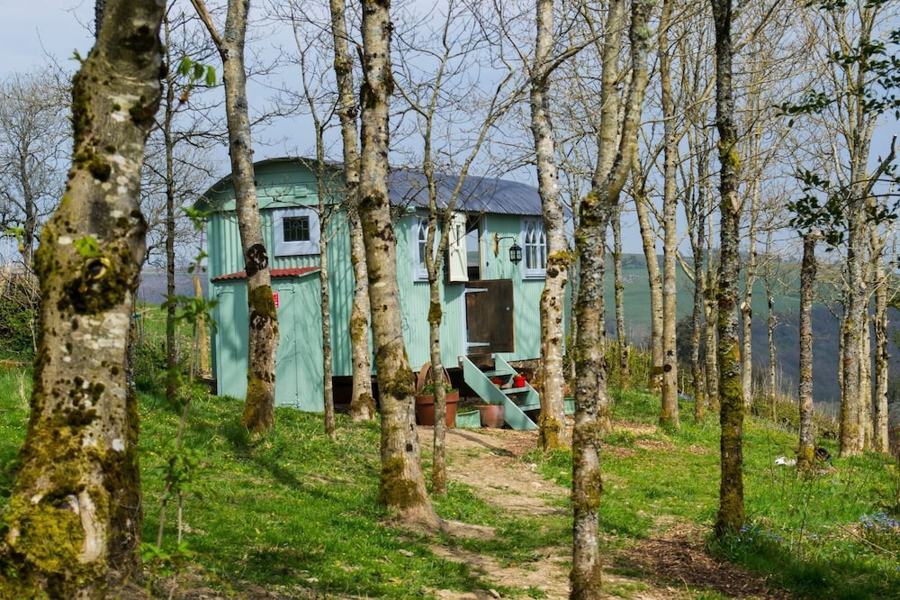 Llethrau Farm