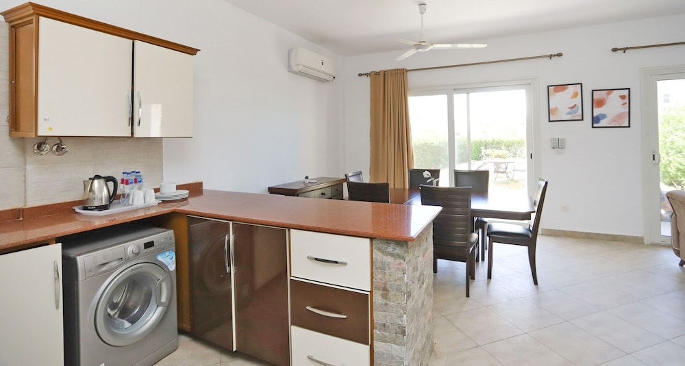 Prime Holidays Amwaj
