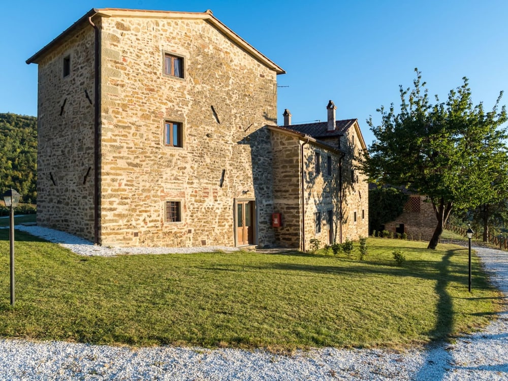 Belvilla by OYO Borgo Macereto view 2