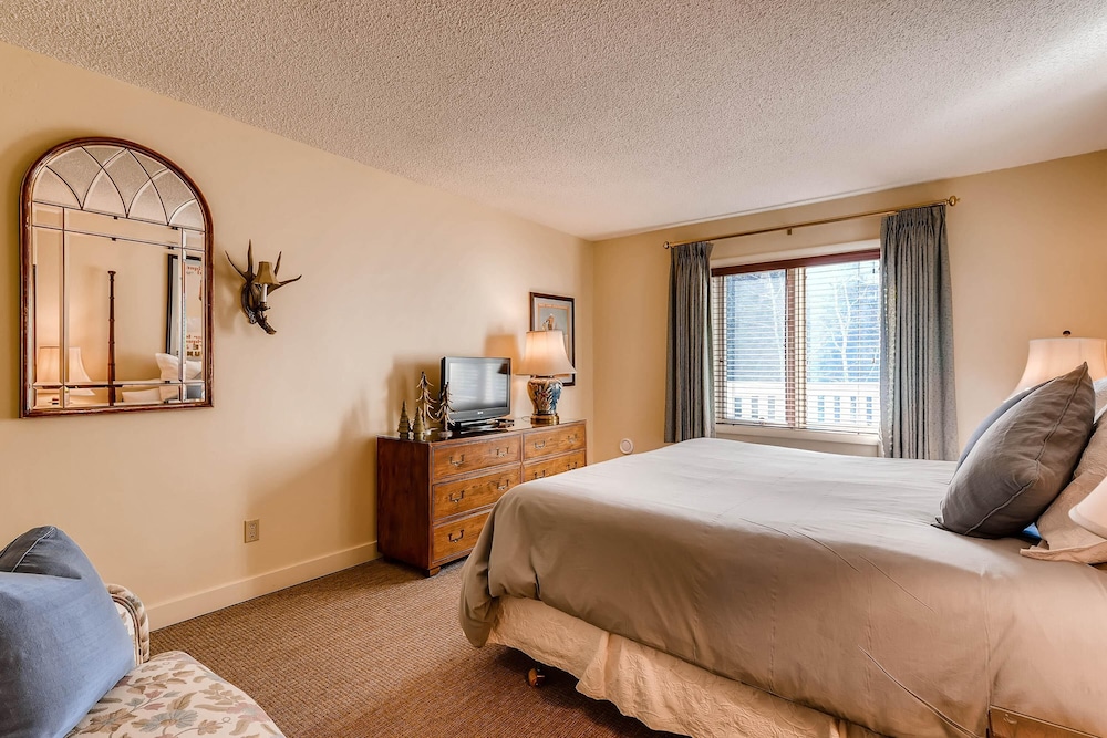 Westwind 306l 1BD 1BA Condo view 2