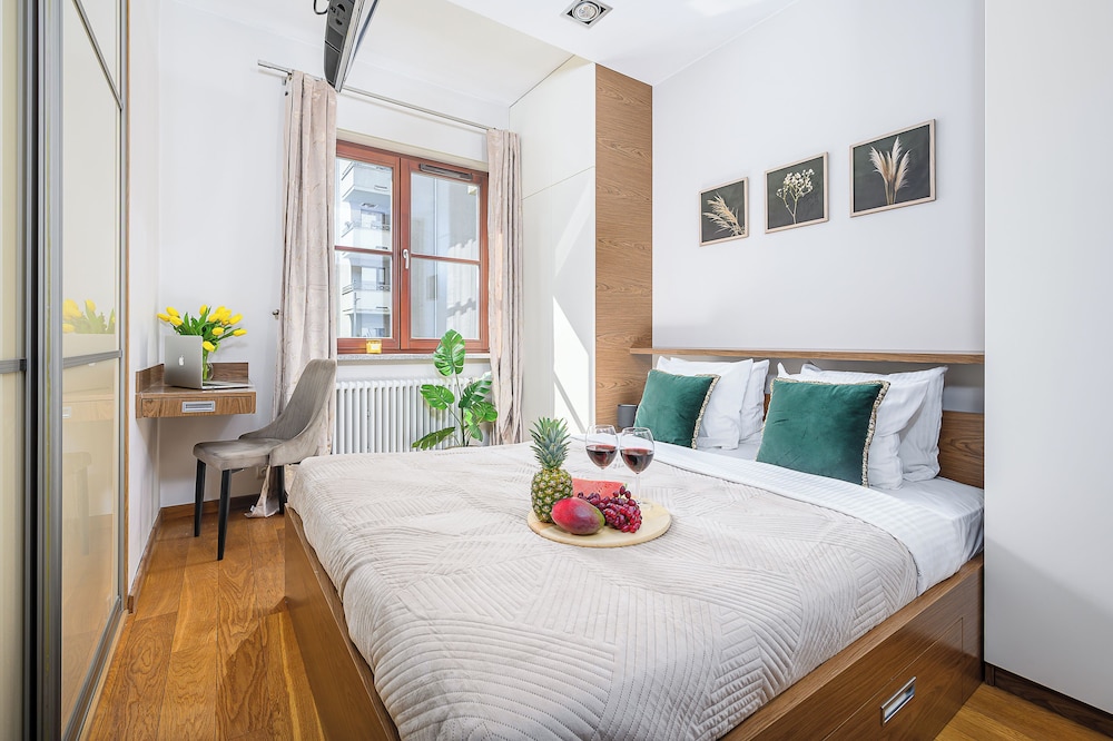Lumina stylish apartment with parking