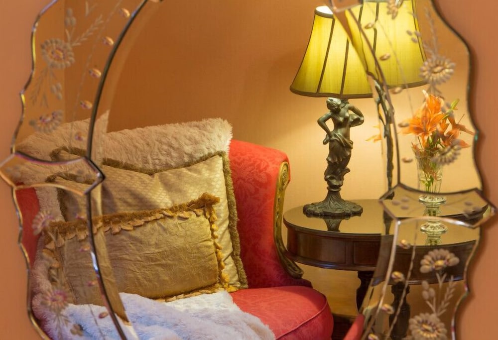 The Lion and the Rose B&B