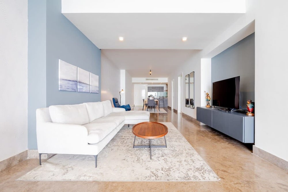 w Stunning 2BR With Terrace in YOO view 4