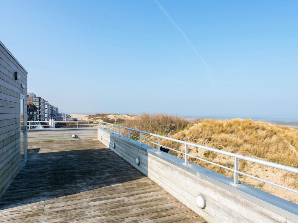 Apartment in Koksijde With Sea View