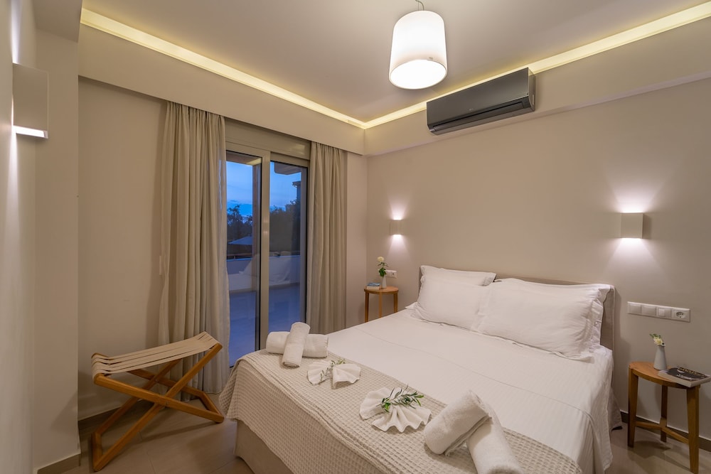 Abelia Luxurious Villas