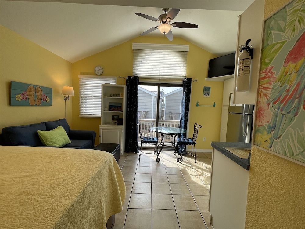 14 Ocean View Cottage Condo by RedAwning view 5