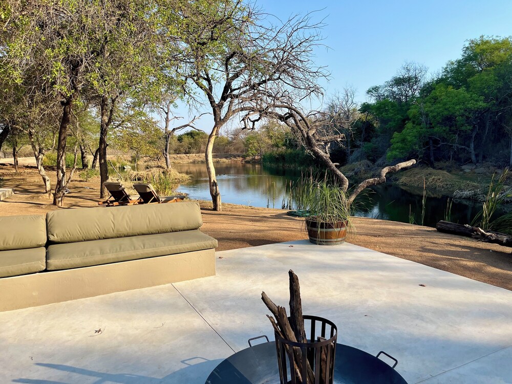 Timbila Game Lodge