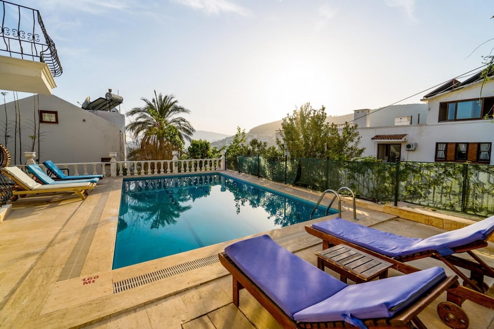 Flat With Shared Pool and Shared Backyard in Kas view 5