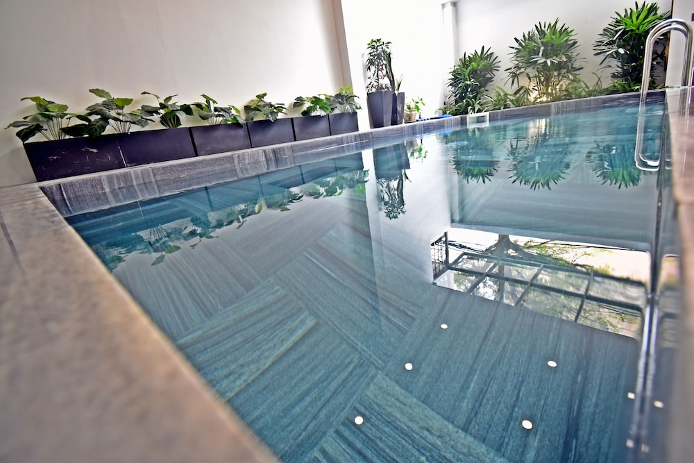 Linh House