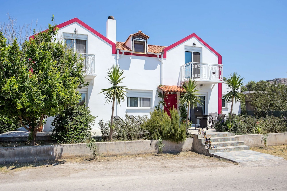 Villa Marilia - Lux home near Beach view 5
