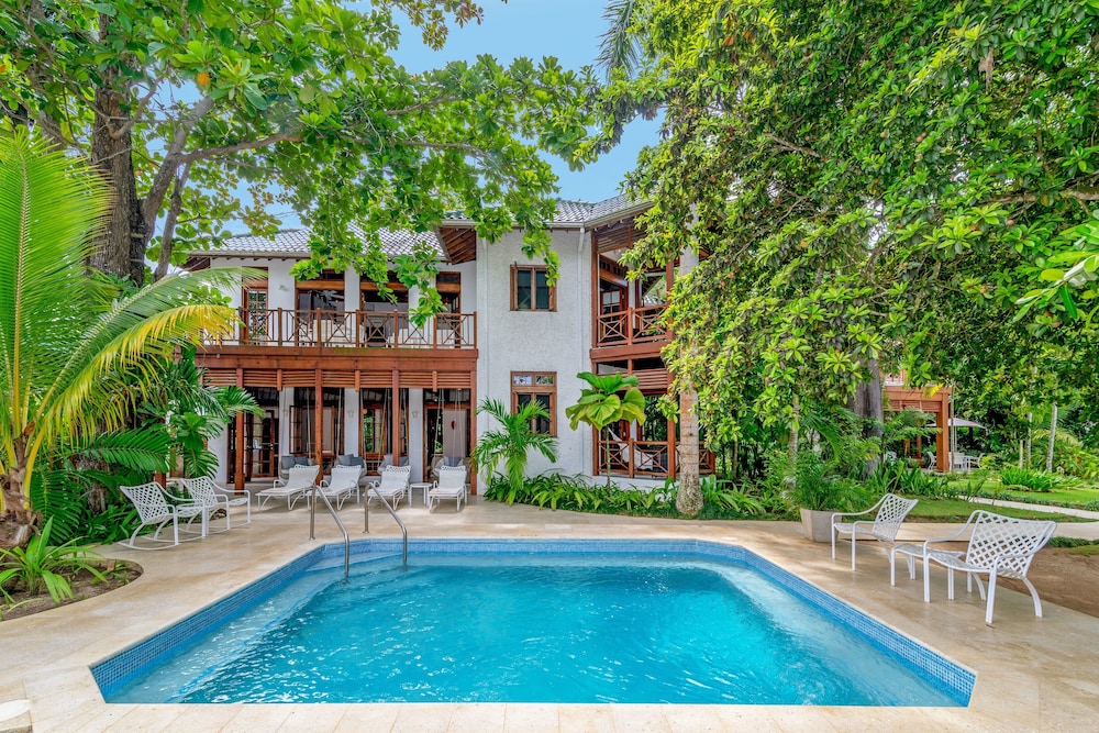 Idle Awhile Villas