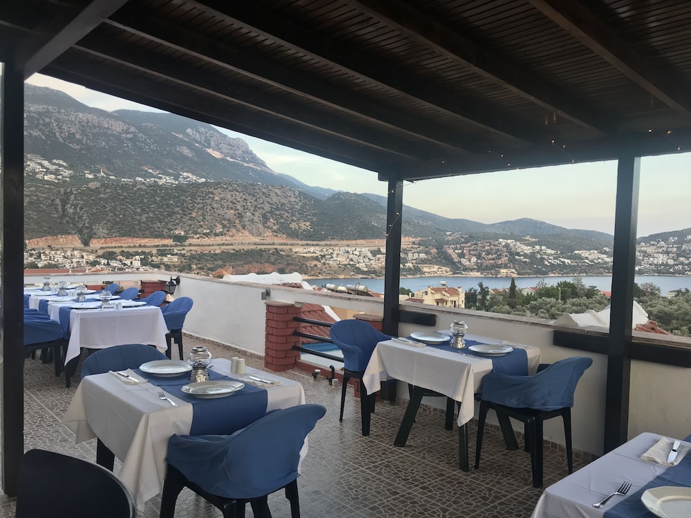 Lizo Hotel - Image 46