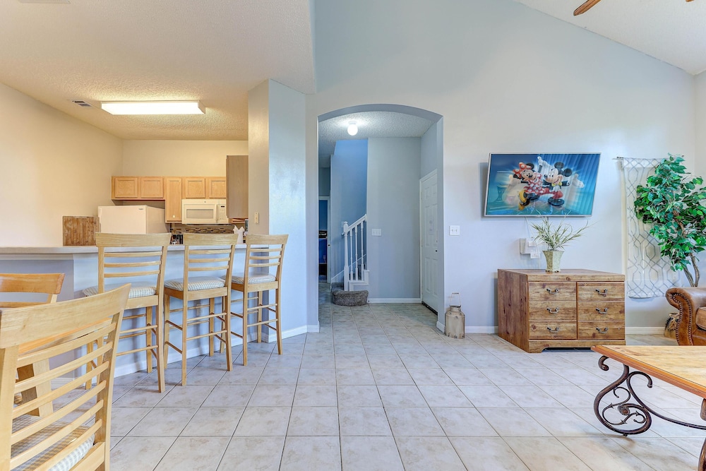 Orlando and Kissimmee Town homes by MyOrlandoStay
