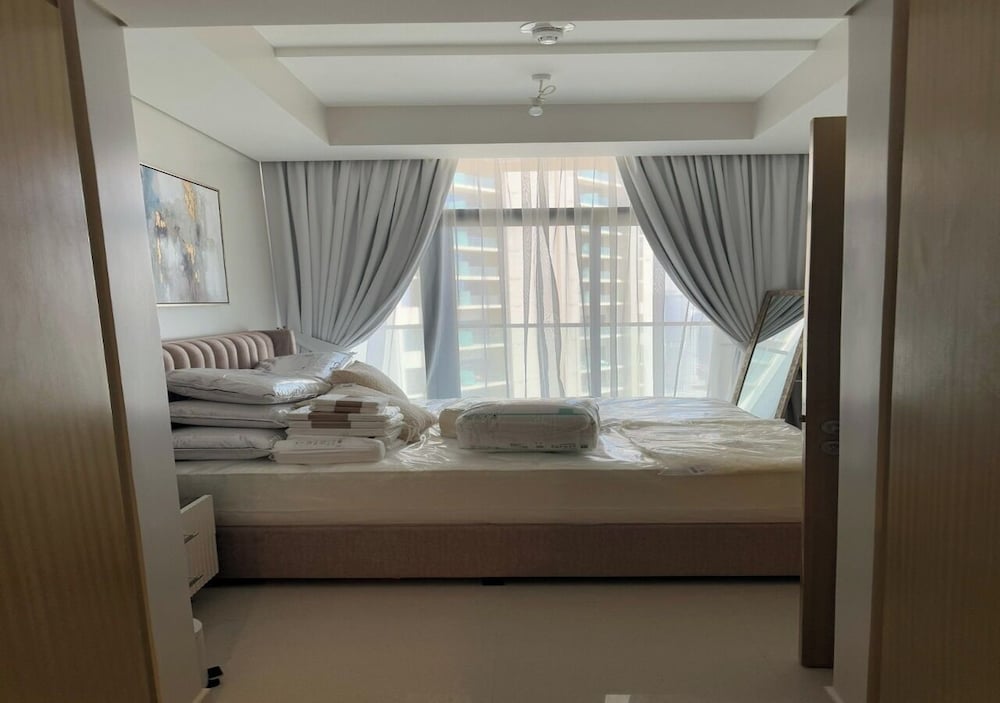 Aykon City Stylish 2 BHK Beach Bay View