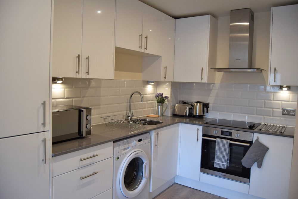 Morland House Apartments