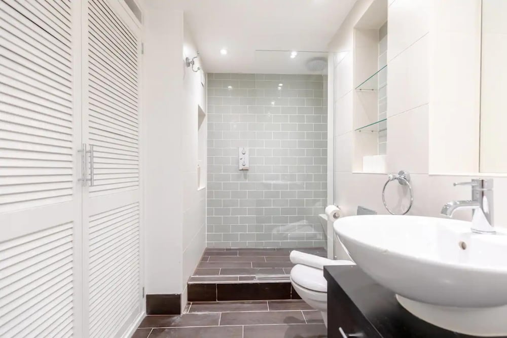 Beautiful & Modern 3 Bedroom Flat - Pimlico!