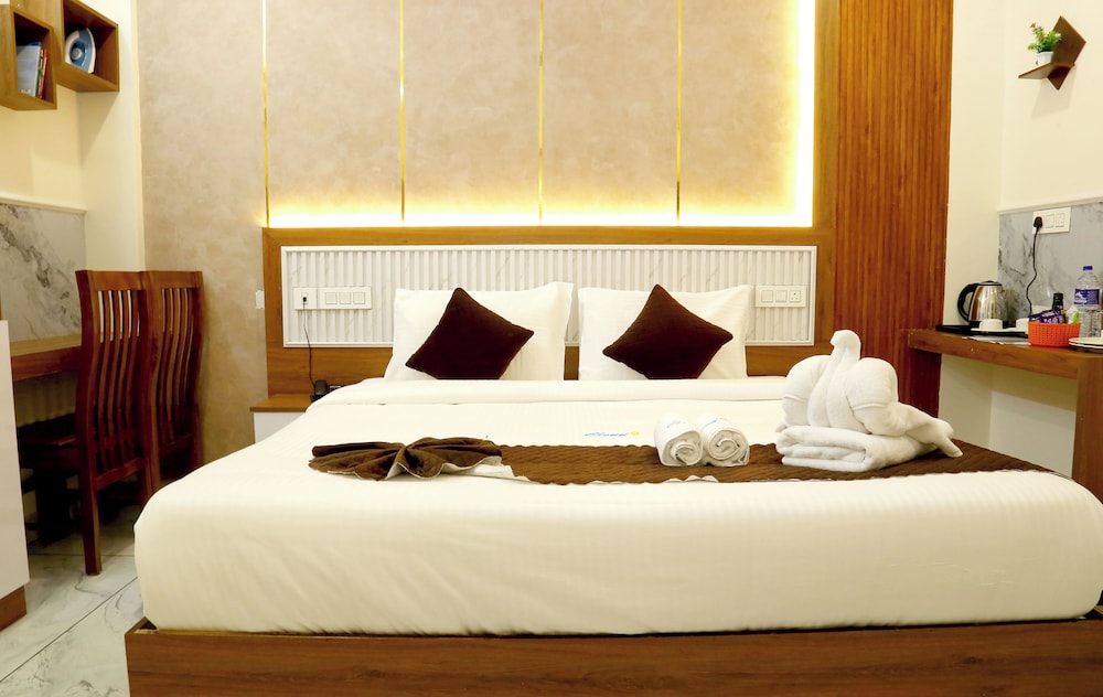 Cloud9 Airport Hotel