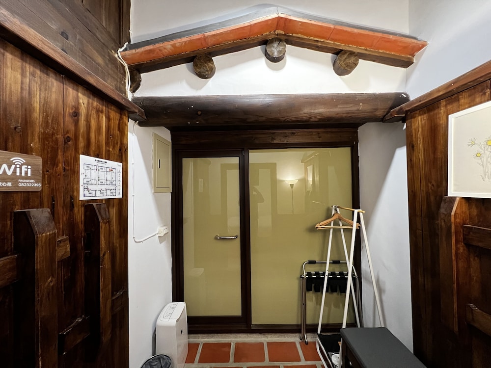 Photo 38