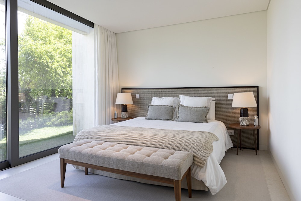 Troia Design Villa by Cadenzalux