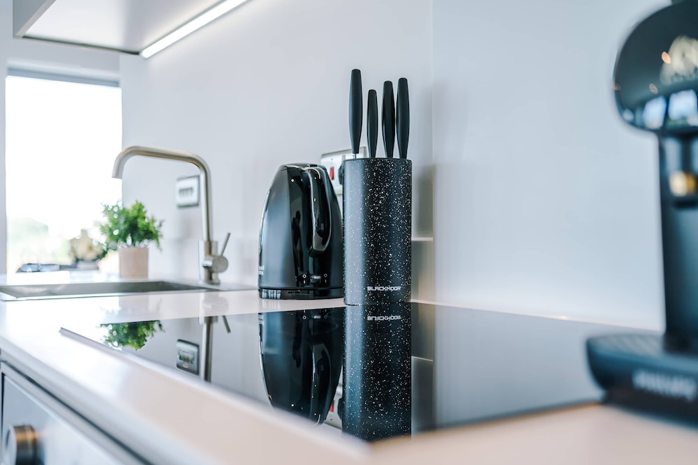 Premium City Penthouse Ideal For Business