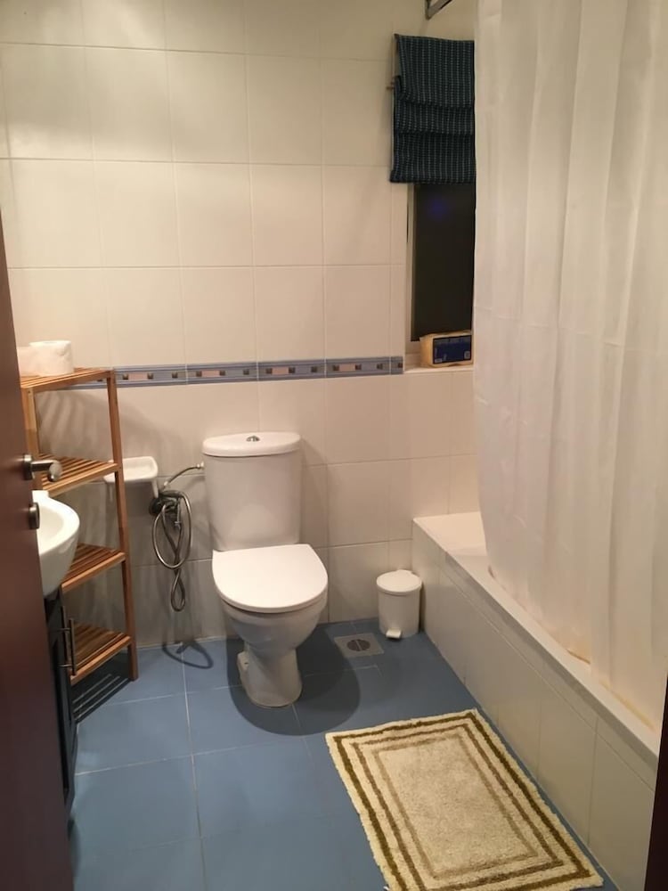 Maltese Rooms