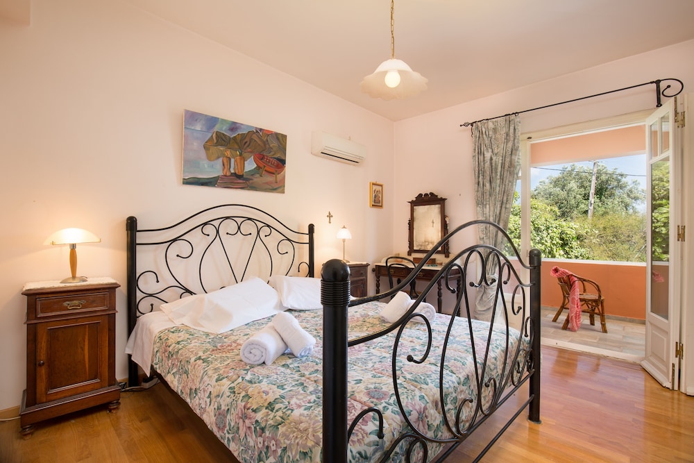 Villa Dorina by Corfuescapes photo 2