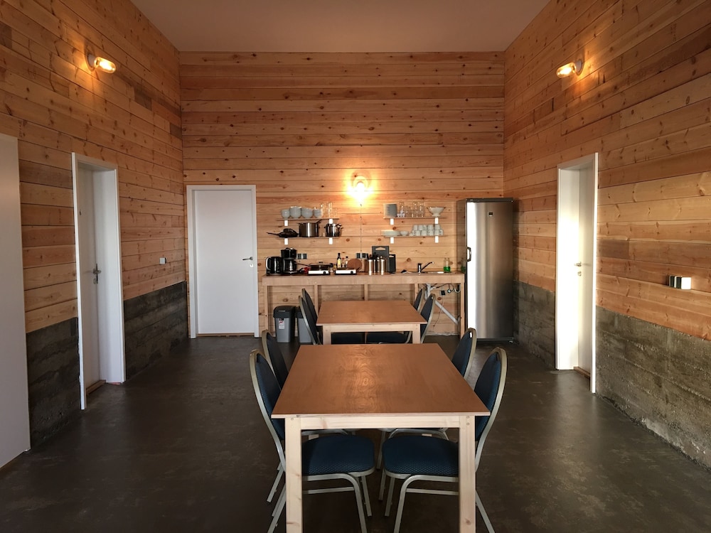 Havarí Hostel