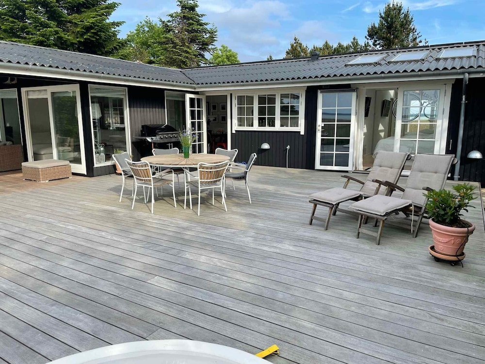 5 Star Holiday Home in Hillerod
