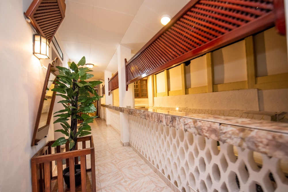 New Old Dutch House - Galle Fort
