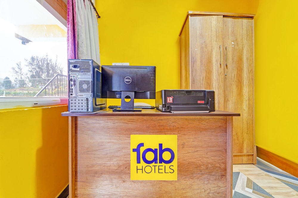 Fabhotel Phoenix Stay