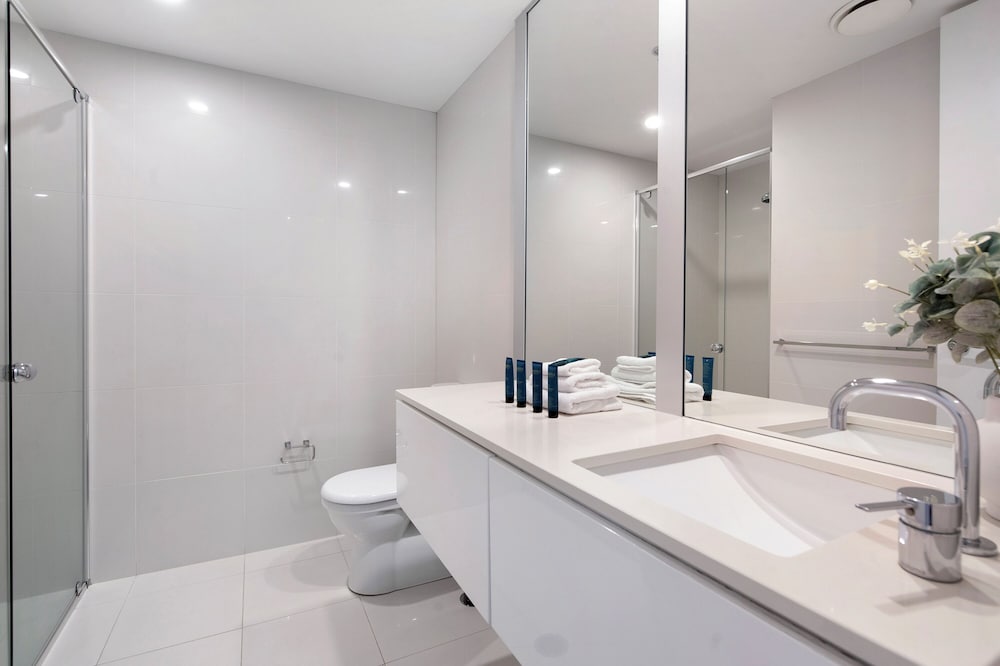 Private Q Tower Apartments - Wow Stay