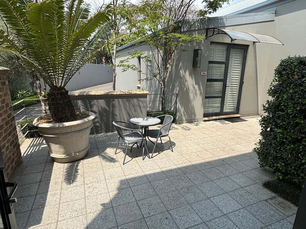 The Wantage Suites