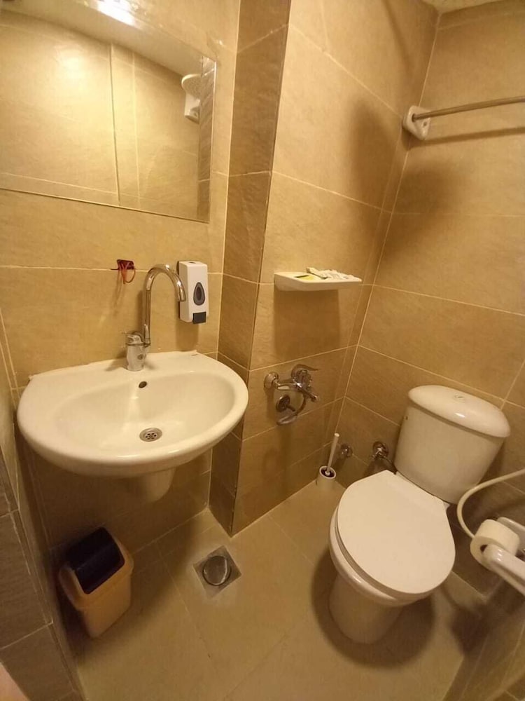 EGY DAYS HOTEL