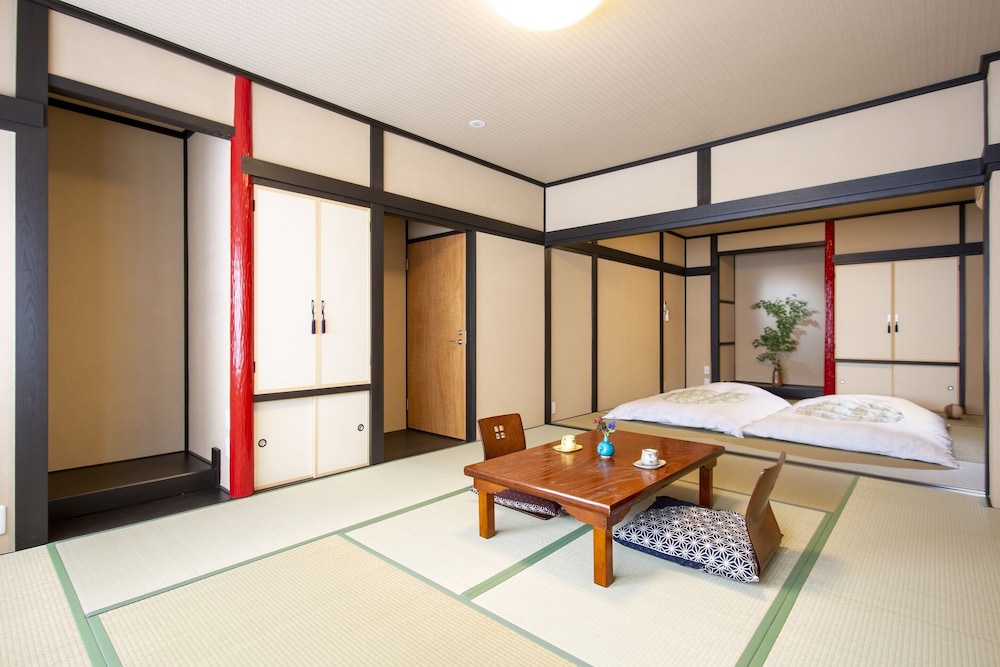 The RYOKAN O view 5