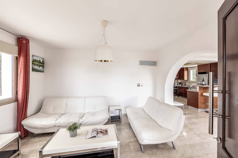 Villa Prosperity