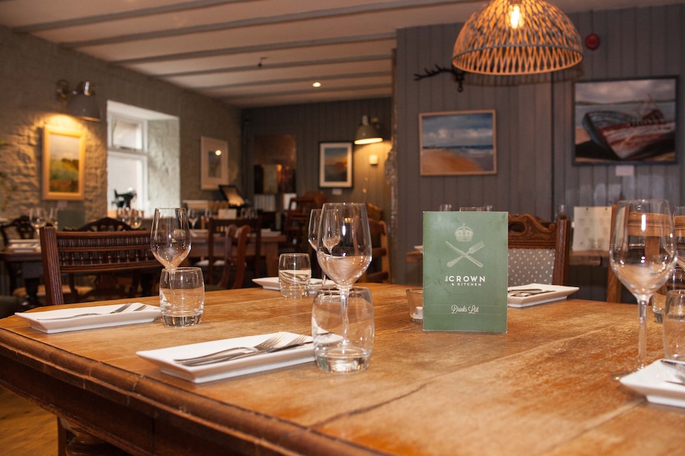 The Crown & Kitchen