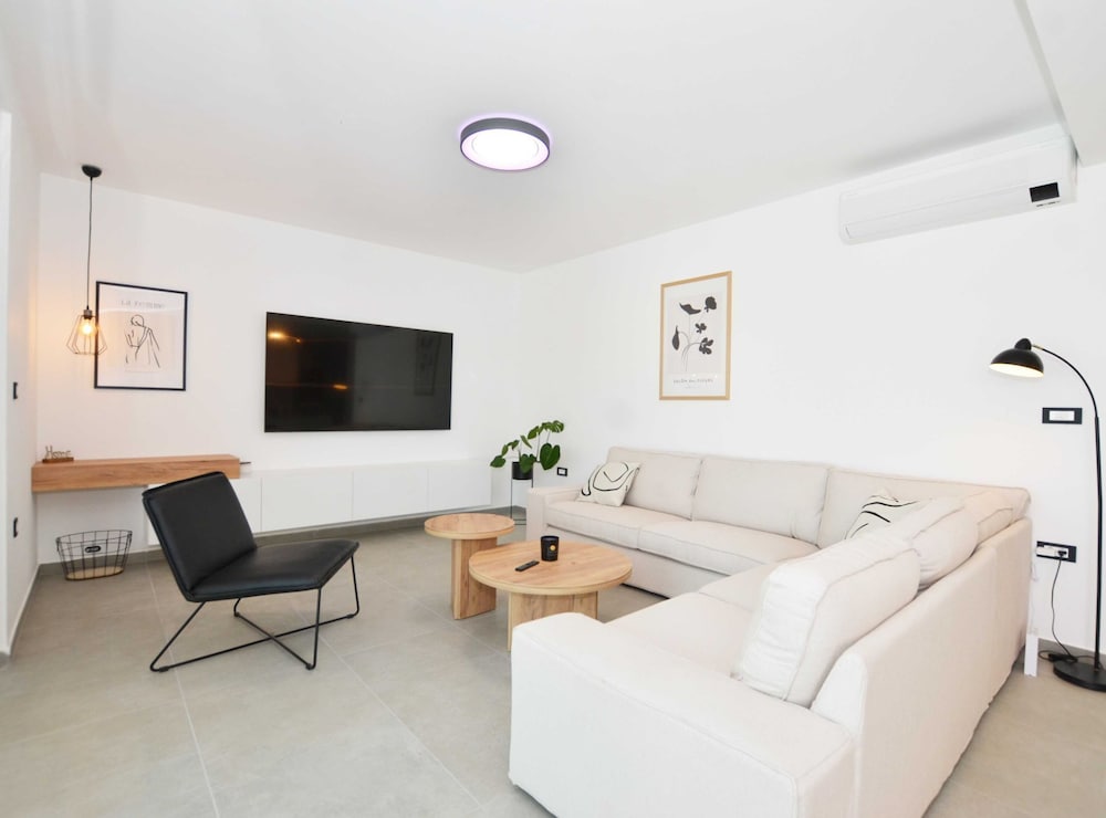 Refined and Inviting Villa in Kanfanar