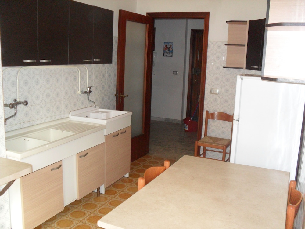 Photo 32